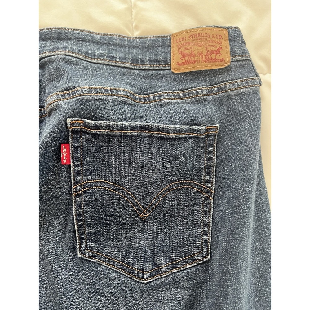 Levi's 20W Women's Mid Rise Straight Jeans Dark Wash Stretch (120)